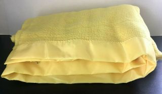 Vintage Stevens - Utica Acrylic Woven Twin Blanket Yellow Satin Trim Waffle Weave