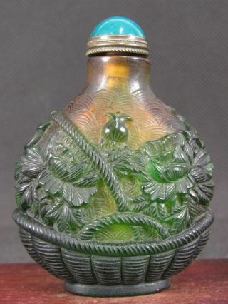 Chinese Basket Weave Pattern Carved Peking Overlay Glass Snuff Bottle