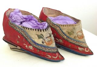Antique Chinese Lotus Bound Foot Feet Shoes Red Silk Embroidered