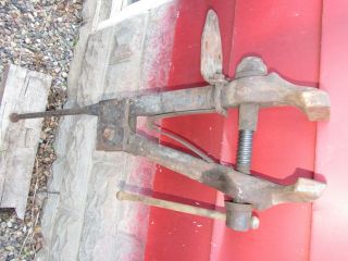 Heavy Duty Antique Blacksmith Post Leg Vise 4.  5 " Tool 50lbs