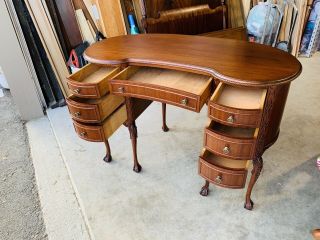 Antique Mahogany Carved Kidney Shaped Executive Desk W/ Chair L@@K 6