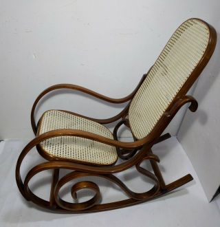 Vintage Bentwood Rocking Chair Rocker Wood Cane Mid Century Modern Thonet STYLE 2