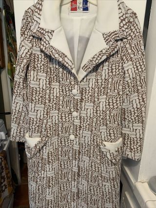 Lilli Ann Knit 1960’s White Beige Gold Groovy Pattern Coat Size Trench