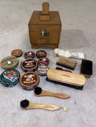 Vintage Griffin Shoe Shine Shinemaster Kit Box Brush & Polish And Key