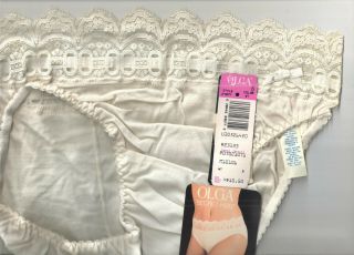 Vintage Olga 21071 Secret Hug Stretch Cotton Blend Bikini Size 6 In White