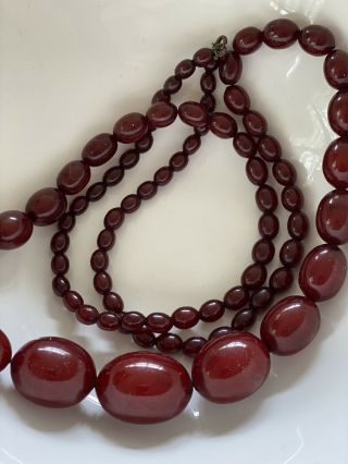 Vintage Antique Cherry Amber Faturan Bakelite Graduated Bead Necklace 38” Length