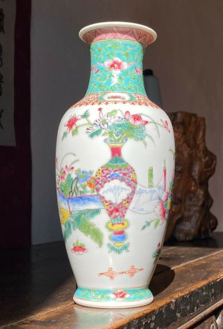Antique Chinese Porcelain Vase Precious Objects Republic 1940s Famille Rose
