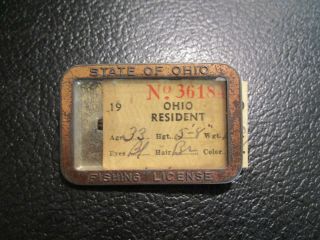 Vintage 1940 Ohio Fishing License In A Metal Pinback Very Neat Item