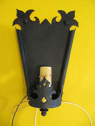 Vintage Spanish Revival Gothic Wall Mount Iron Sconce Wired 1930 