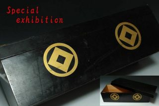 Japan Antique Edo Gold Makie Box Case Wood Yoroi Koshirae Samurai Tsuba Busho 釘抜