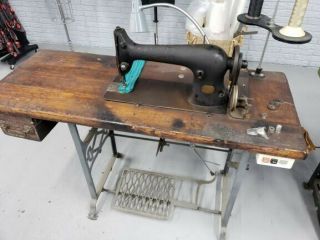 Singer Industrial Sewing Machine 31 - 15