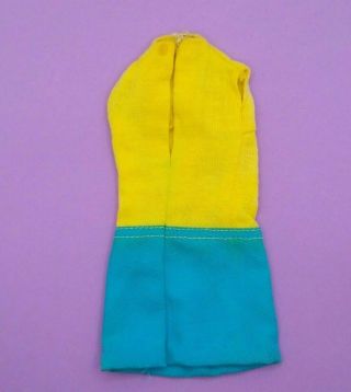 Vintage Barbie Japanese Exclusive 2617 - Rare Turquoise Blue Yellow Dress 2