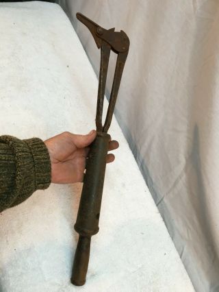 Antique Cast Iron nail puller STAR Roofing Tool 3