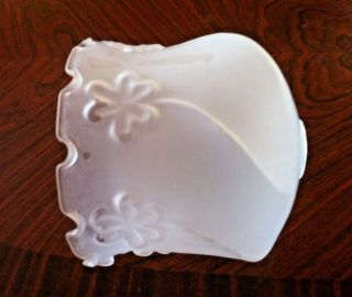 Vintage Frosted Glass Lamp Light Shade Opalescent Embossed Art Deco Scalloped