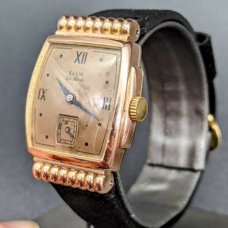 Elgin De Luxe Wristwatch 17 Jewels Grade 555 10k Gold Filled Watch U.  S.  A.  1942