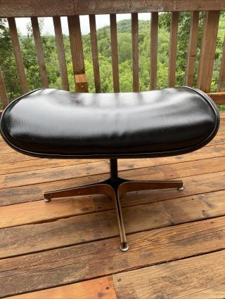 Mr.  Chair Ottoman By George Mulhauser For Plycraft 1960 