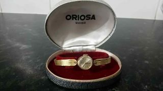 Antique Oriosa Ladies Rolled Gold Wristwatch Cushion Case 17 Jewels Incabloc