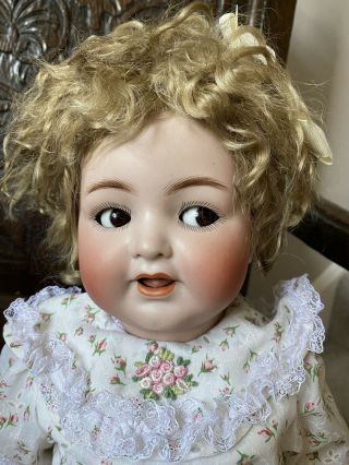 Antique Simon & Halbig 126 For K&r Doll Flirty Eyes.  Mohair Soft Curly Hair 18’’
