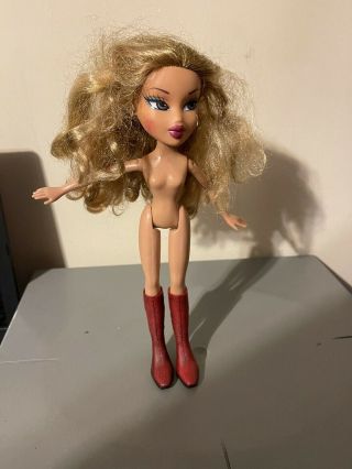Bratz Doll Used/vintage 2001 No Clothes Comes W Boots