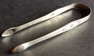 Weighty Sterling Silver Bright - Cut Georgian Sugar Tongs / Nips - 30.  2g