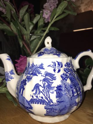 Antique Vintage Sadler England Blue Willow Pattern Tea Pot