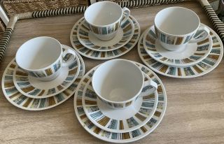 Vintage Glo - White Ironside Alfred Meakin 4 Cups,  Saucers,  Tea Plates Cranbrook