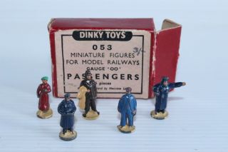 00 Gauge Hornby Dublo - - - Dinky Toys Box Of Passengers