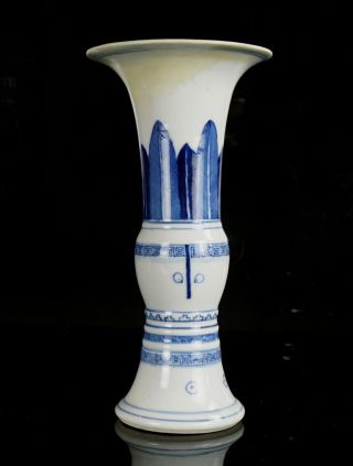 Antique Chinese Blue and White Porcelain Kangxi style ' Gu ' Vase Marked 18th C 3
