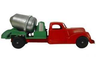 Hubley Kiddie - Toy Vint Pressed Steel Red/green/slvr Cement Mixer W/rubber Wheels