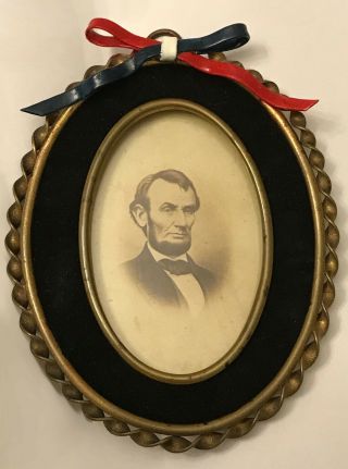 Civil War Era Abraham Lincoln Cdv Photograph Antique Velvet Mourning Frame