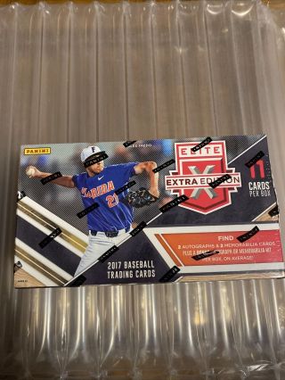 2017 Panini Elite Extra Edition Baseball Box / 11 Cards Per Box.