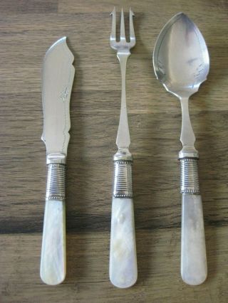 Vintage Epns Fish Knife/fork/spoon Set Mother Of Pearl Handles