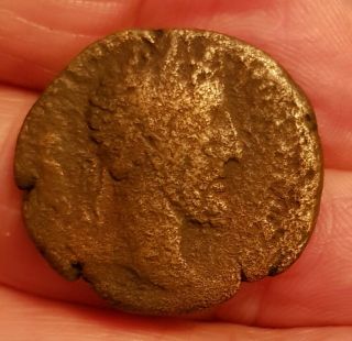 Unidentified Unresearched Ancient Coin 25 Mm,  9.  2 Gms Anc02