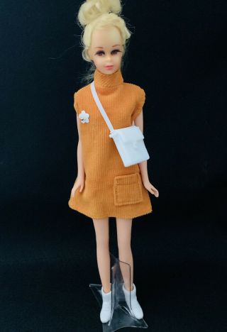 Vintage 1970 Barbie’s Cousin Francie 1129 Grow Pretty Hair Doll Tlc