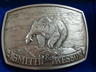 Smith And Wesson Vintage Belt Buckle " Brown Bear "
