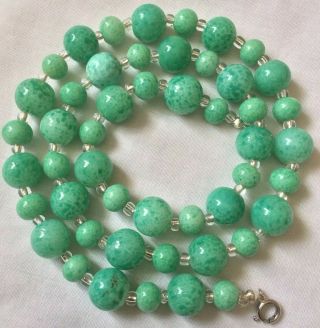 Vintage Art Deco Jade Green Peking Speckled Glass Round Bead Necklace