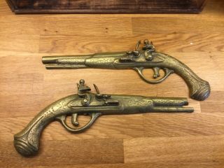 Vintage Brass Wall Hanging Flintlock Pistols 32cms
