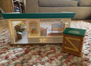 Sylvanian Families Vintage Village Store With Shopping Cart & Fresh Fruit Stall