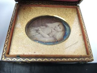 Antique Post Mortem Daugerreotype Young 3 Year Old Girl Holding A Flower