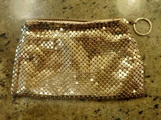 Vintage Whiting And Davis Gold Tone Metal Mesh Zippered Coin/change Purse