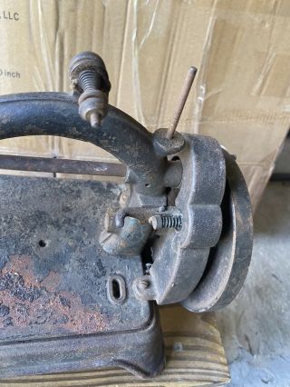 Antique 1877”Dolly Varden Johnson Clark Hand Crank Sewing Machine 2