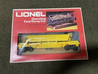 Lionel 6 - 9311 Union Pacific Coal Dump Car.  W/original Box.