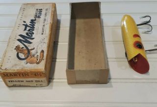 Vintage Martin wood salmon plug,  Yellow Red Gill.  4 1/2 