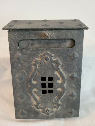 Vintage Heavy Metal Mailbox Letterbox Wall Mount.
