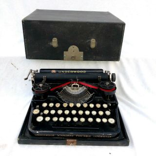 Antique Small Size Underwood Portable Typewriter 1919 - 1929
