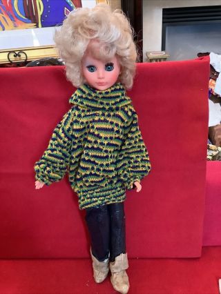 Vintage Italian Furga “italo Cremona Corinne 1965 Fashion Doll 15 " W/blinking Eye