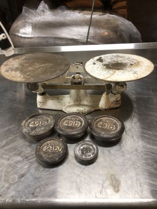 Antique Vintage Penn Scale With Weights