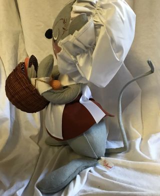 Annalee Mobilitee Antique Pilgrim Doll Thanksgiving Mrs.  Mouse 13” Fall - 1964 3