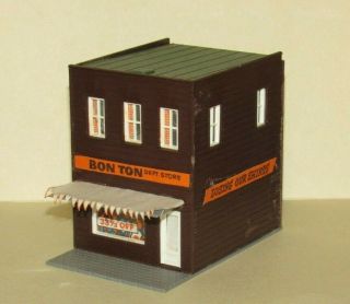 Ho Scale Bon Ton Dept.  Store Building For Model Train Layouts & Displays