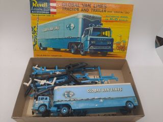 Vintage Revell Ho Scale Global Van Lines Tractor & Trailer Box T6